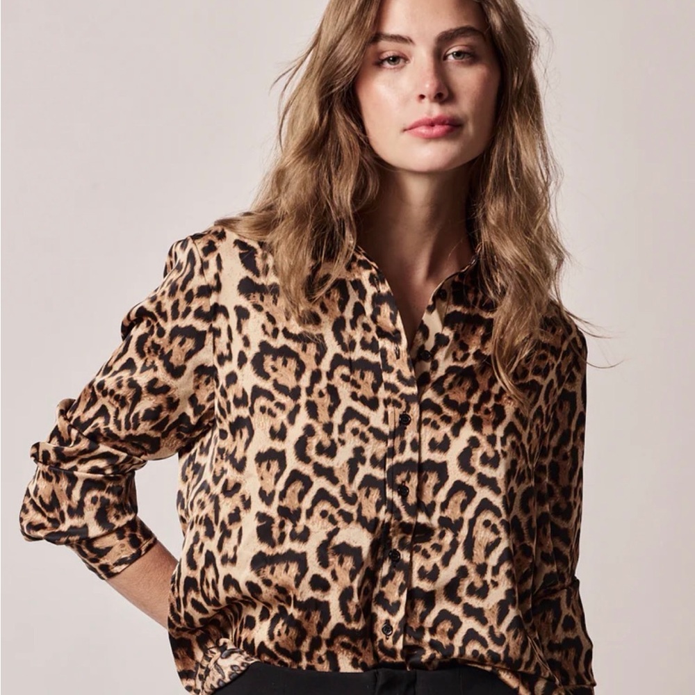 Kate & Mallory Leopard Print Casual Shirt